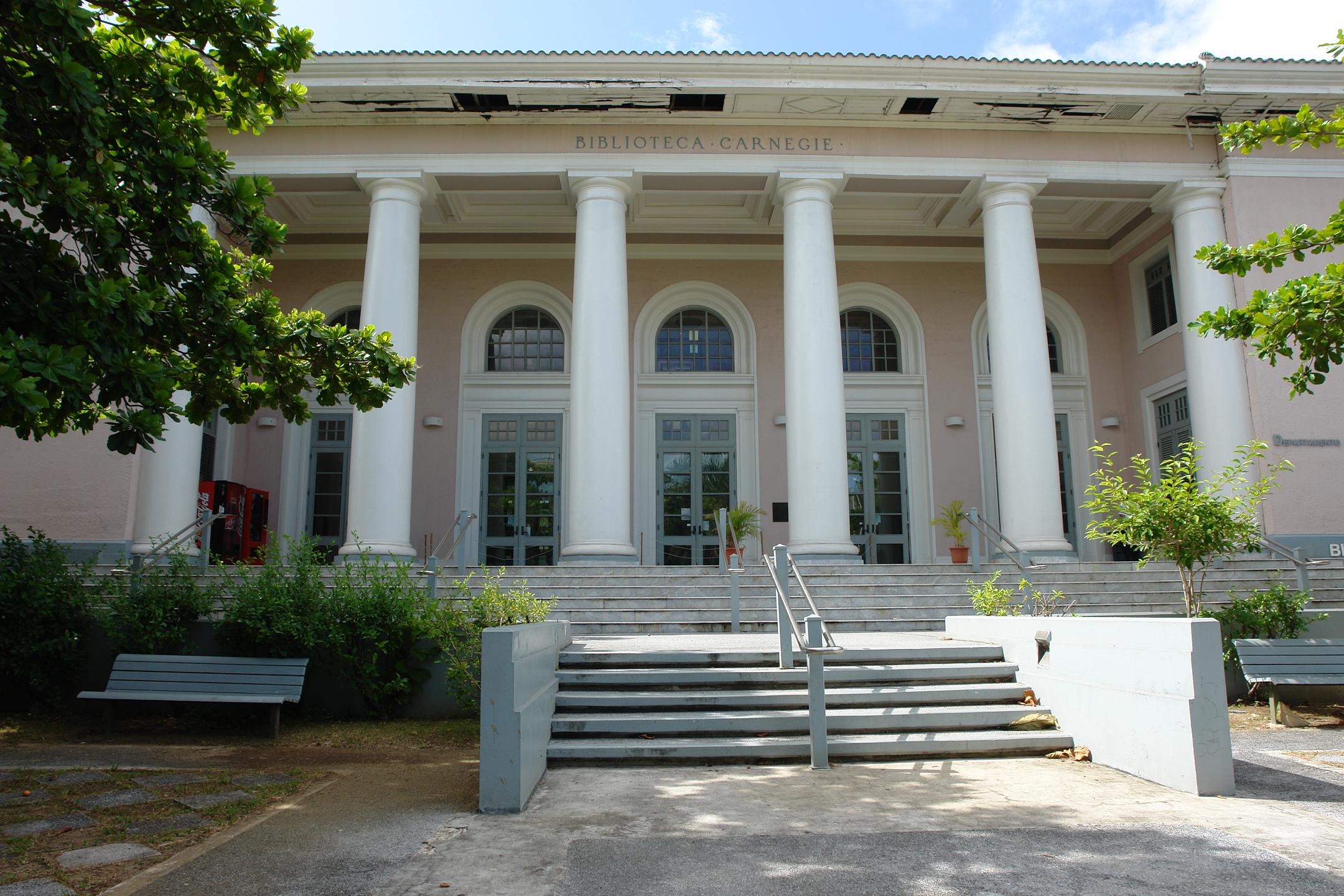 Biblioteca Carnegie - San Juan (Puerta de Tierra) - 2009
